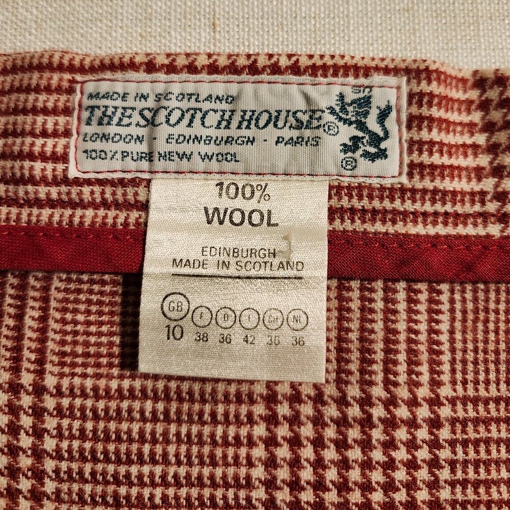 Beautiful Red Scotch House Wool Skirt - Picture 2 of 7